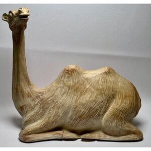 VTG Hamilton Collection Seated Bactrian Camel Figurine 11x9 in Hollow‎ Resin